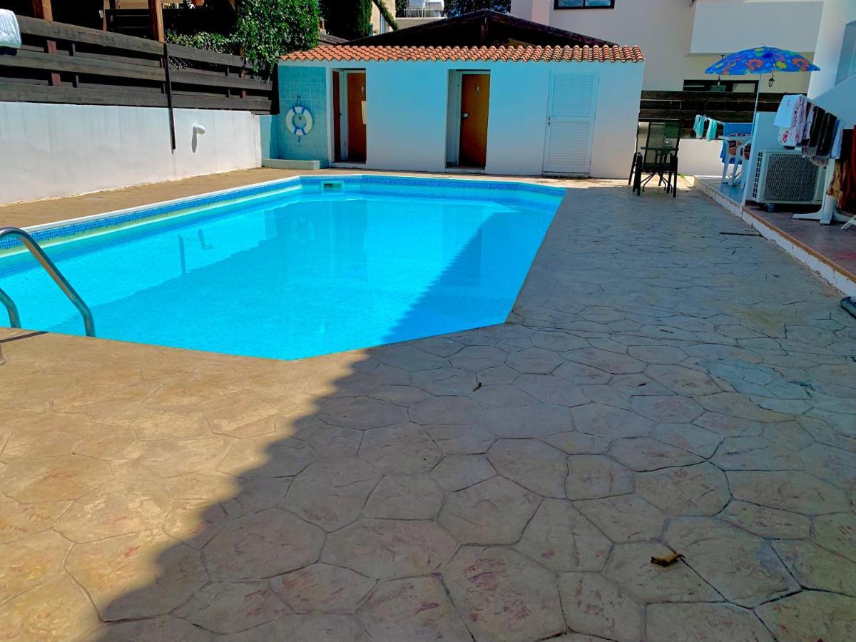 Appartement Diana Townhouse 1 à Paphos Extérieur photo