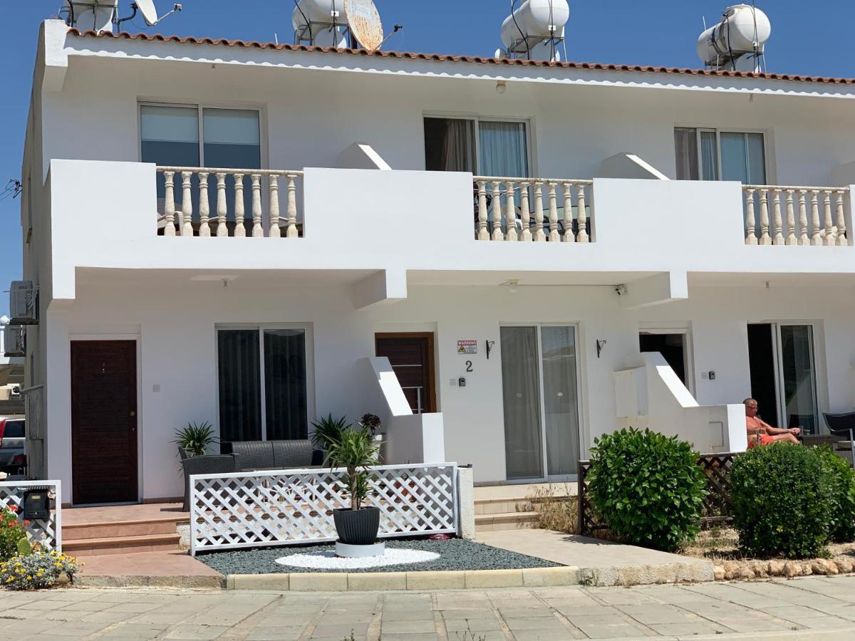 Appartement Diana Townhouse 1 à Paphos Extérieur photo