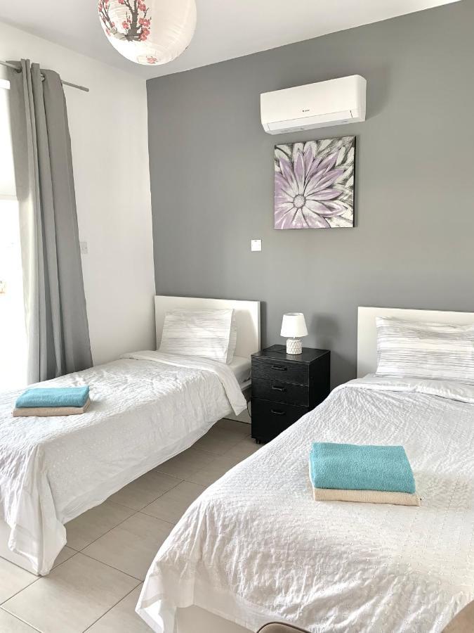 Appartement Diana Townhouse 1 à Paphos Extérieur photo