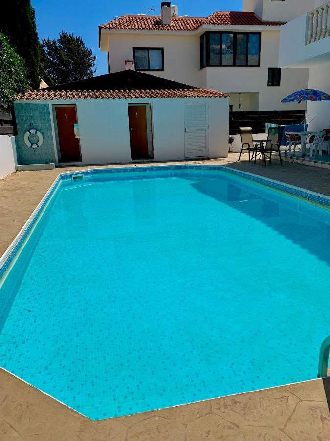 Appartement Diana Townhouse 1 à Paphos Extérieur photo